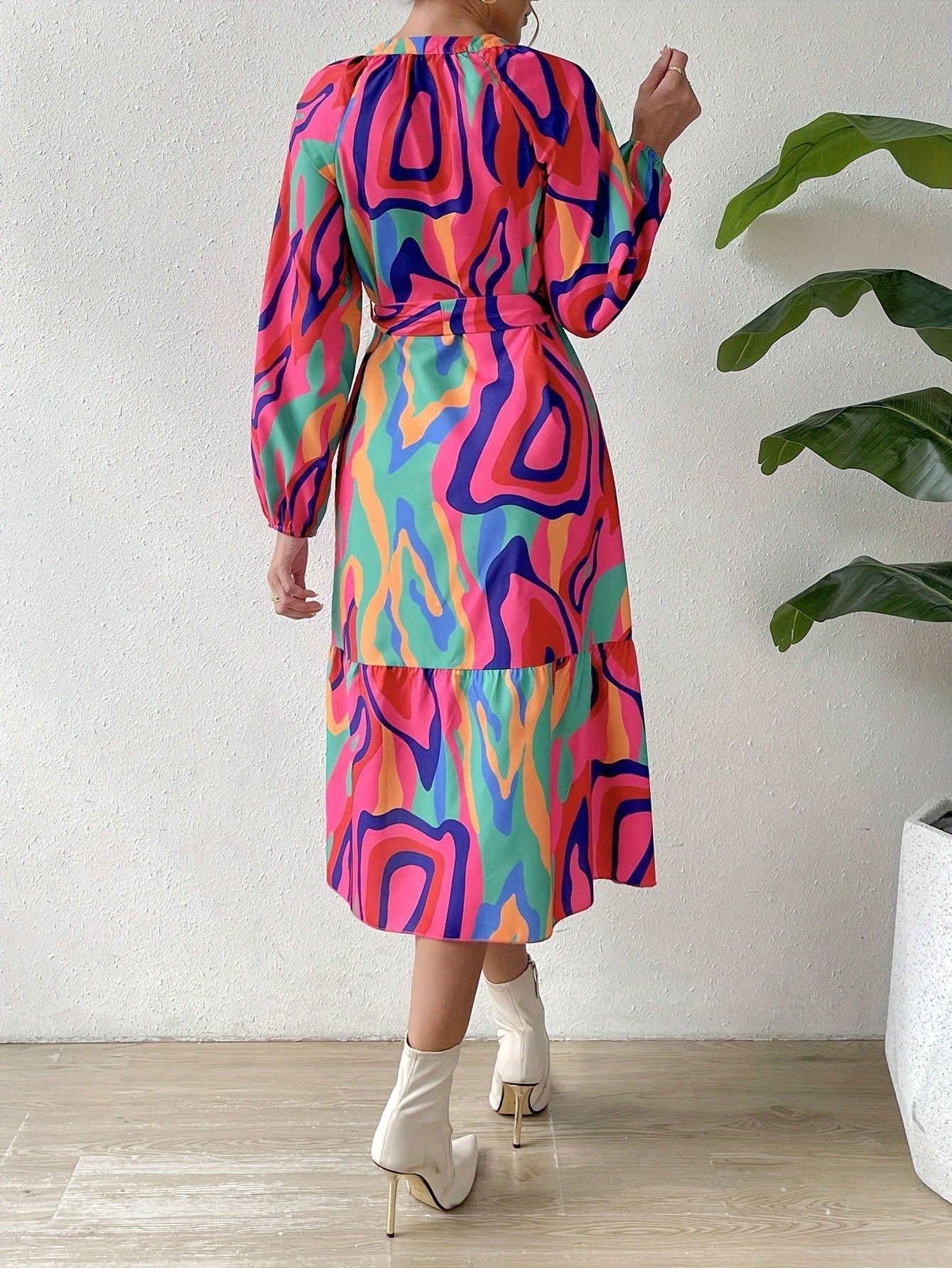 Abstract Print Crew Neck Dress, Elegant Long Sleeve Belted Dress For Spring & Fall, Women's Clothing
